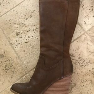 I have color Brown  platform flat boots size 8 $60.00